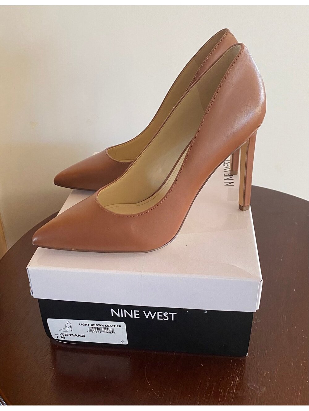 Nine West Pointy Toe Pumps Light Brown Leather Size 7M